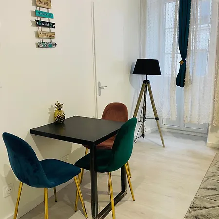 Apartmán Le Caubous Plein Centre Calme Avec Et Cuisine Equipee *