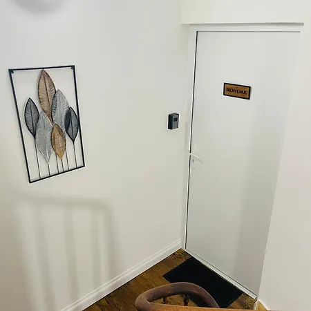 Le Caubous Plein Centre Calme Avec Et Cuisine Equipee