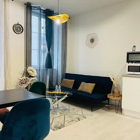 Le Caubous Plein Centre Calme Avec Et Cuisine Equipee * Bagnères-de-Bigorre