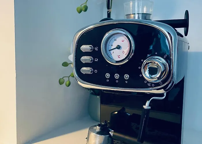 Le Caubous Plein Centre Calme Avec Et Cuisine Equipee *